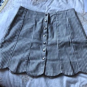 Reformation Size XS button you mini skirt